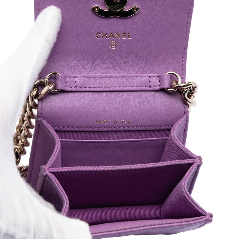 Pre-Loved Chanel CC Quilted Lambskin Coco Card Holder on Chain - Picture 4 of 8